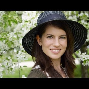 Meet your Posher, Cathy